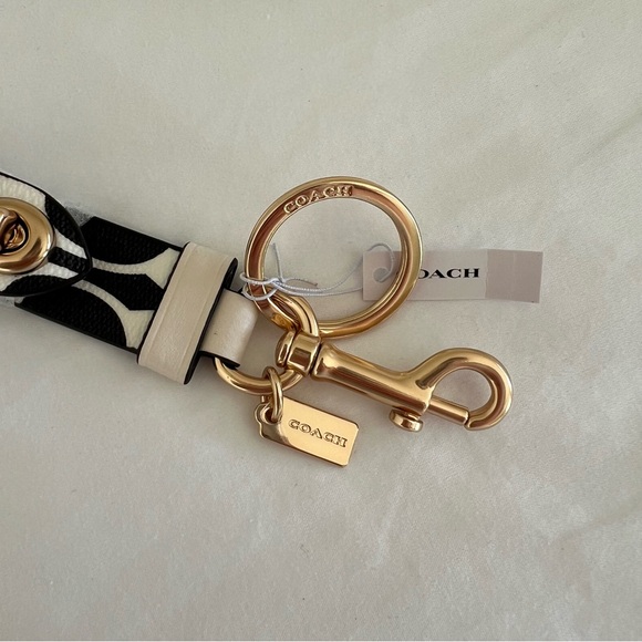 Coach Trigger Snap Bag Charm - Picture 6 of 13